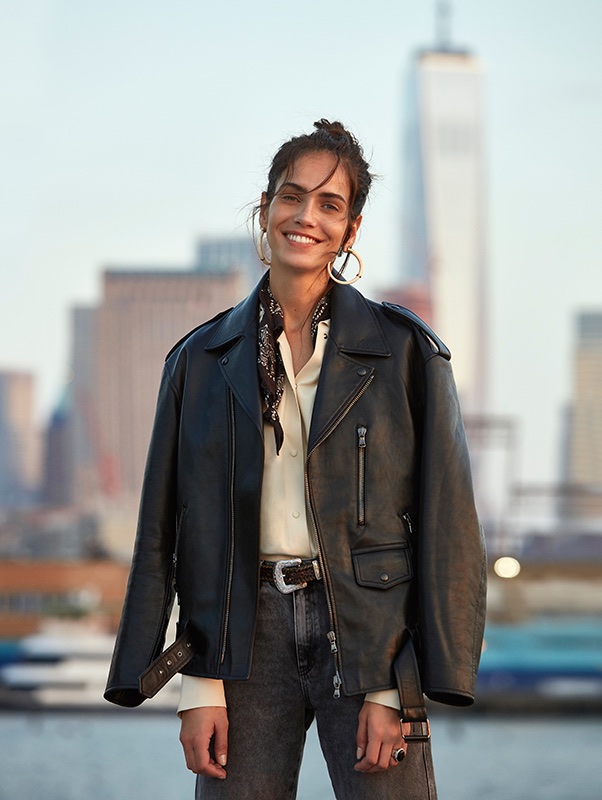 Amanda Wellsh Embraces Western Styles in TELVA Magazine