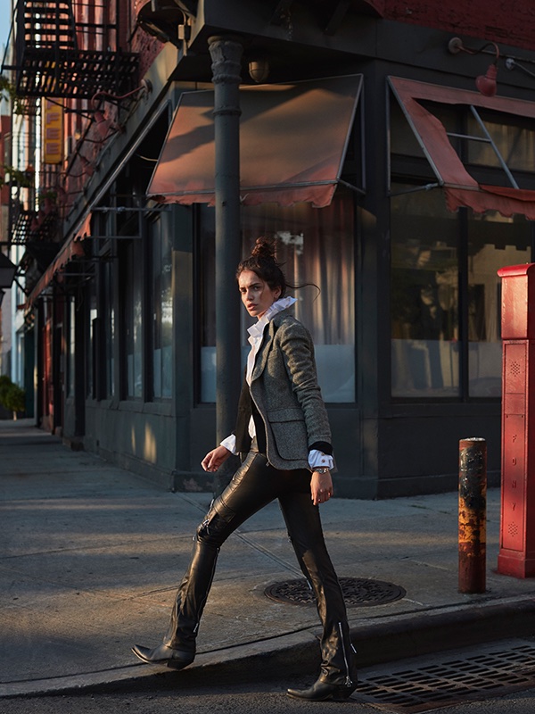 Amanda Wellsh Embraces Western Styles in TELVA Magazine