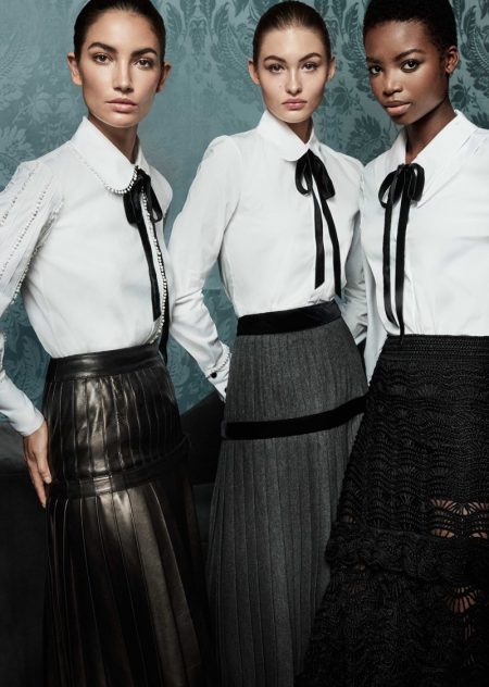 Lily Aldridge, Grace Elizabeth & Maria Borges Are An Elegant Trio in Carolina Herrera's Fall 2017 Ads Lily Aldridge, Grace Elizabeth & Maria Borges Are An Elegant Trio in Carolina Herrera's Fall 2017 Ads