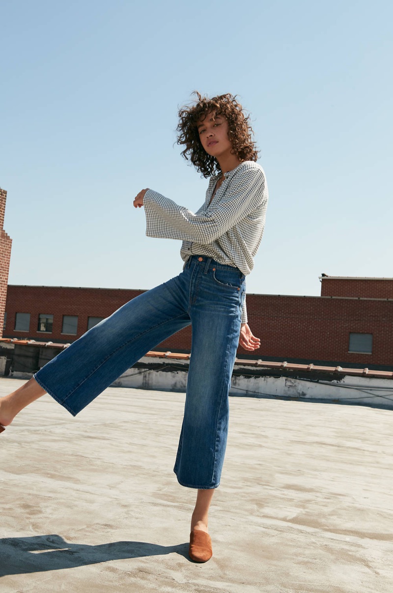 Madewell Bell-Sleeve Button-Down Shirt in Windowpane, Wide-Leg Crop Jeans in Bainbridge Wash and The Walker Mule in Suede