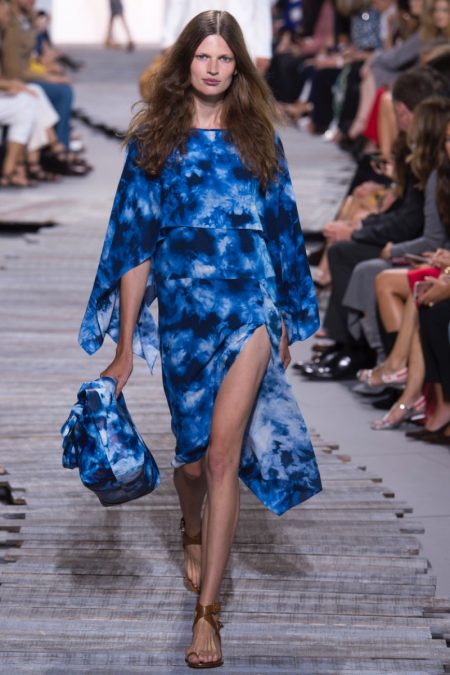 Michael Kors Brings Chic Ease to Spring 2018 Collection Michael Kors Brings Chic Ease to Spring 2018 Collection