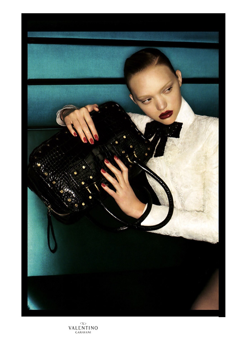 Gemma Ward looks sultry in Valentino's fall-winter 2006 campaign