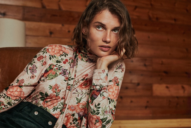 Giedre Dukauskaite wears Zara Floral Bow T-Shirt and Suede Mini Skirt