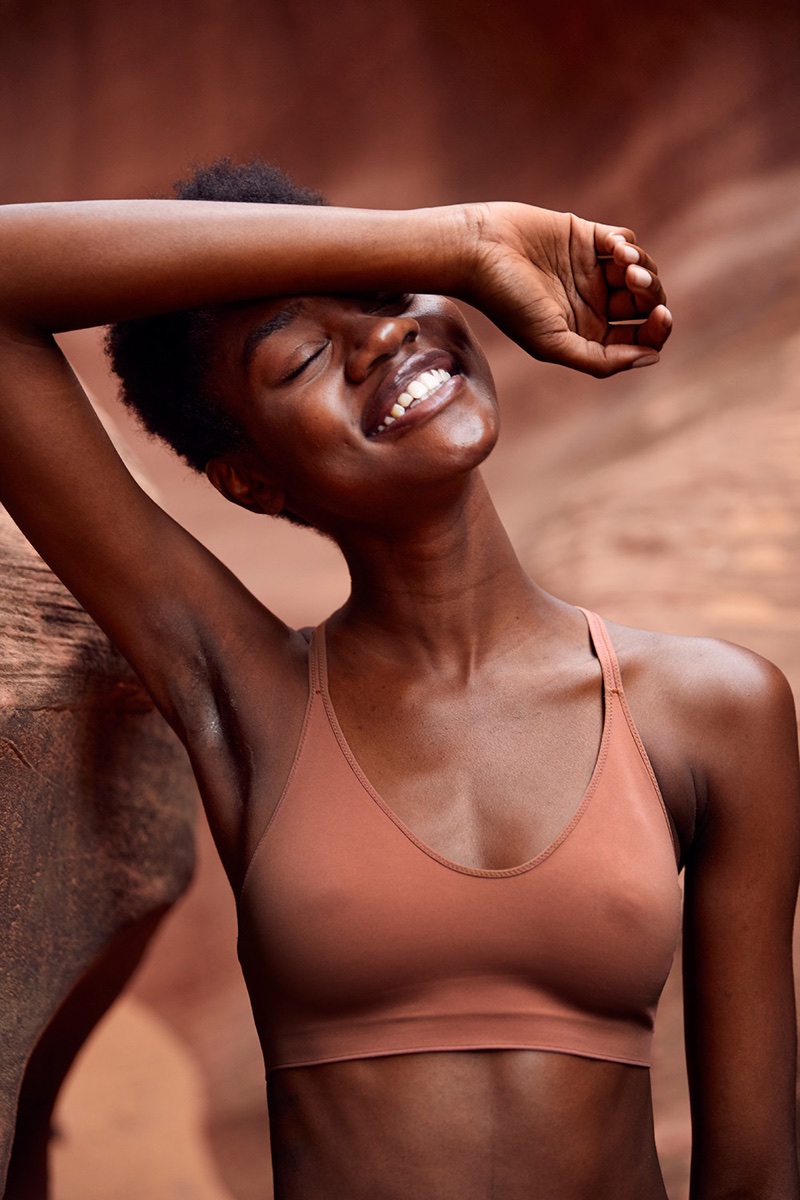 aerie Real features nude shades for its fall 2017 campaign