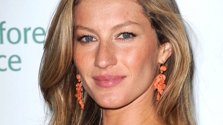 The Ultimate Guide to Getting Supermodel Skin