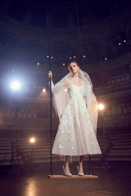 A look from Elie Saab Bridal's fall 2018 collection