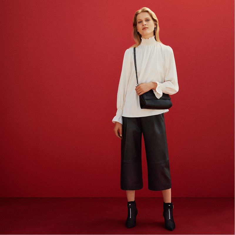 H&M Silk Blouse with Smocking, Leather Culottes, Leather Shoulder Bag and Suede Kitten-Heel Boots