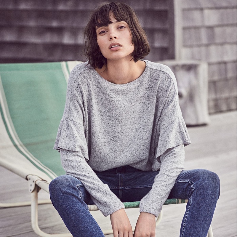 H&M Fine-Knit Sweater and Slim Ankle High Jeans