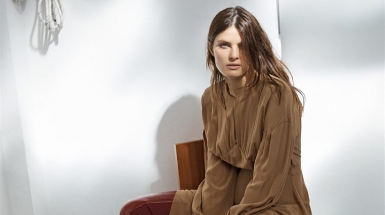 Isabeli Fontana Poses in Day & Night Looks for Io Donna