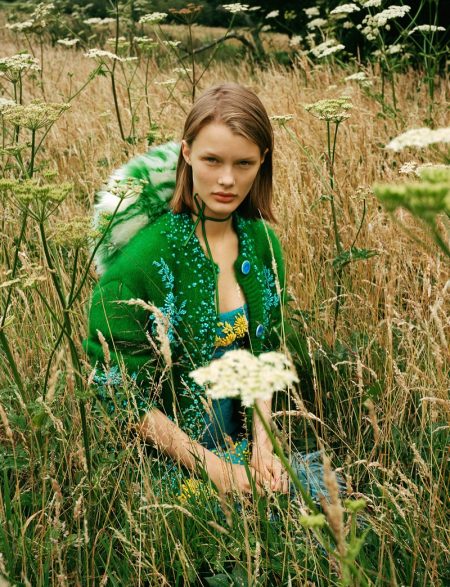 Kris Grikaite is a Nature Girl in Vogue China Kris Grikaite is a Nature Girl in Vogue China