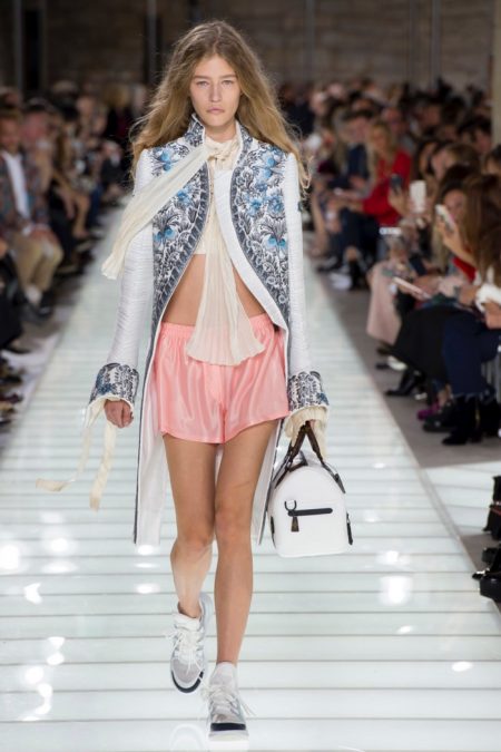 Louis Vuitton Spring 2018 - Runway Review