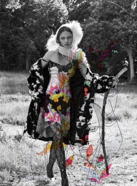 Sasha Pivovarova Shows Off Her Artistic Side for Interview Magazine Sasha Pivovarova Shows Off Her Artistic Side for Interview Magazine