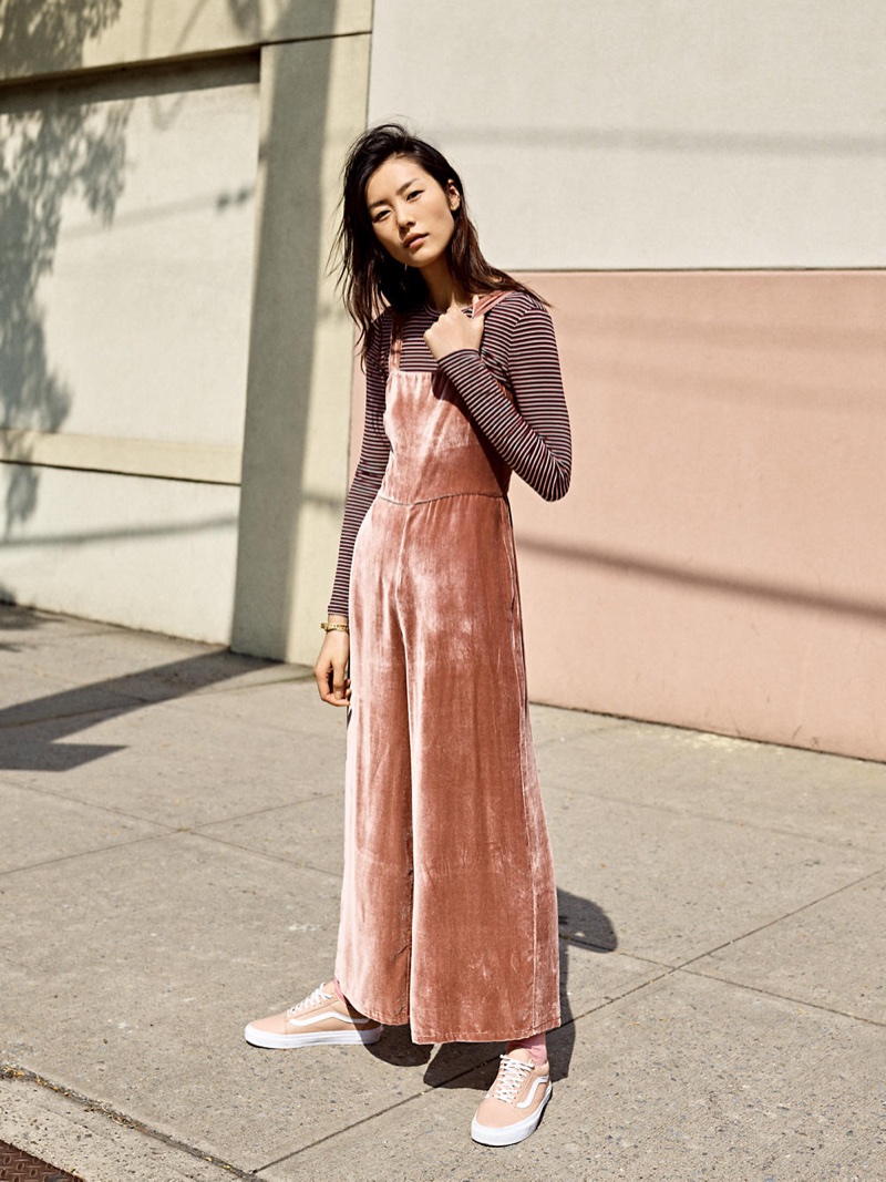 Madewell Crushed Velvet Wide-Leg Jumpsuit, Long-Sleeve Crewneck Bodysuit in Stripe and Vans Old Skool Lace-Up Sneakers in Pink Leather