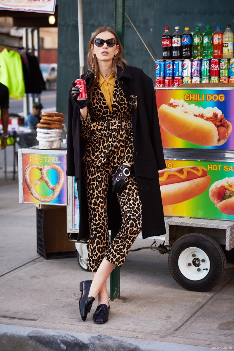 Sunglasses Dolce & Gabbana, Coat Maria Piankov, Leopard Blazer and Pants Frame, Belt Banana Republic, Shirt Porridge, Gloves ASOS, Earrings and Brooch Erickson Beamon and Shoes Stuart Weitzman