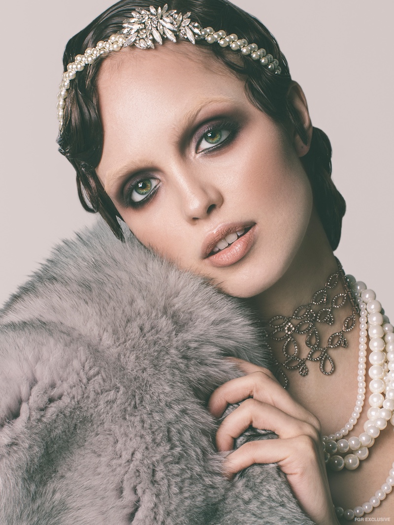 Headpiece and Choker Erickson Beamon, Pearl Necklace RJ Graziano and Fur Stole Alejandra Alonso Rojas