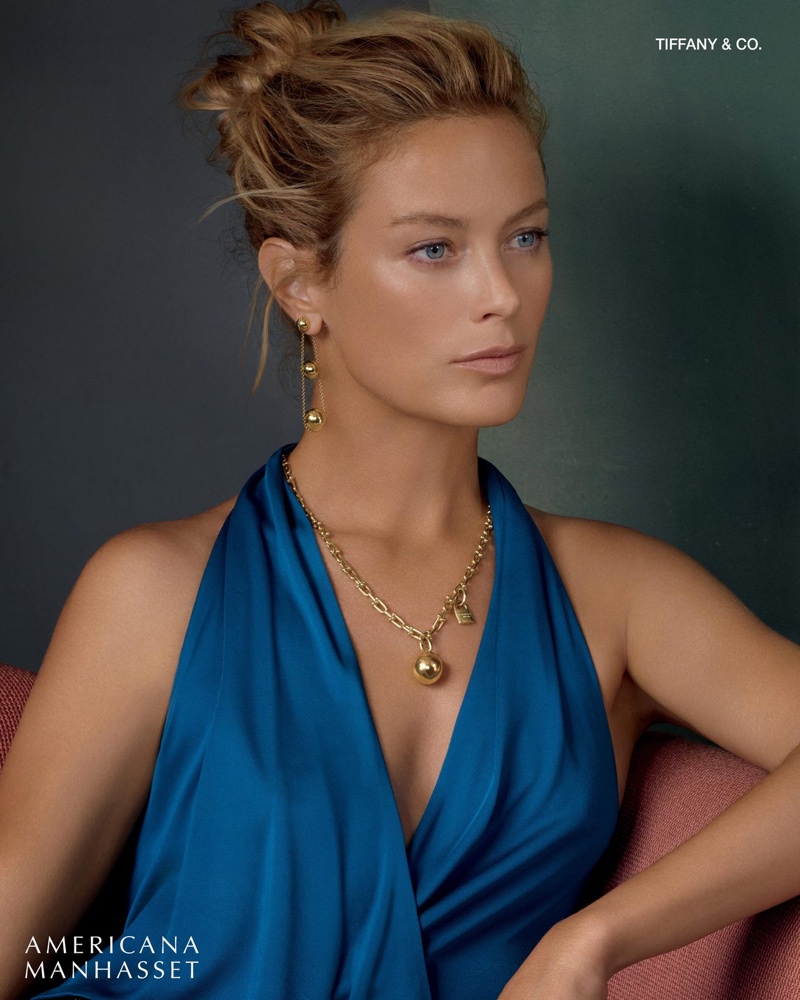 Carolyn Murphy glitters in Tiffany & Co. jewelry for Americana Manhasset Holiday 2017 campaign
