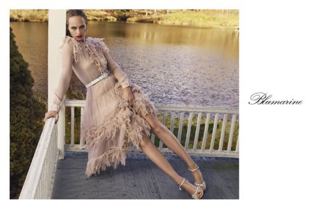 Amber Valletta Enchants in Blumarine's Spring 2018 Campaign