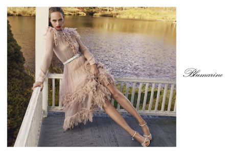 Amber Valletta Enchants in Blumarine's Spring 2018 Campaign