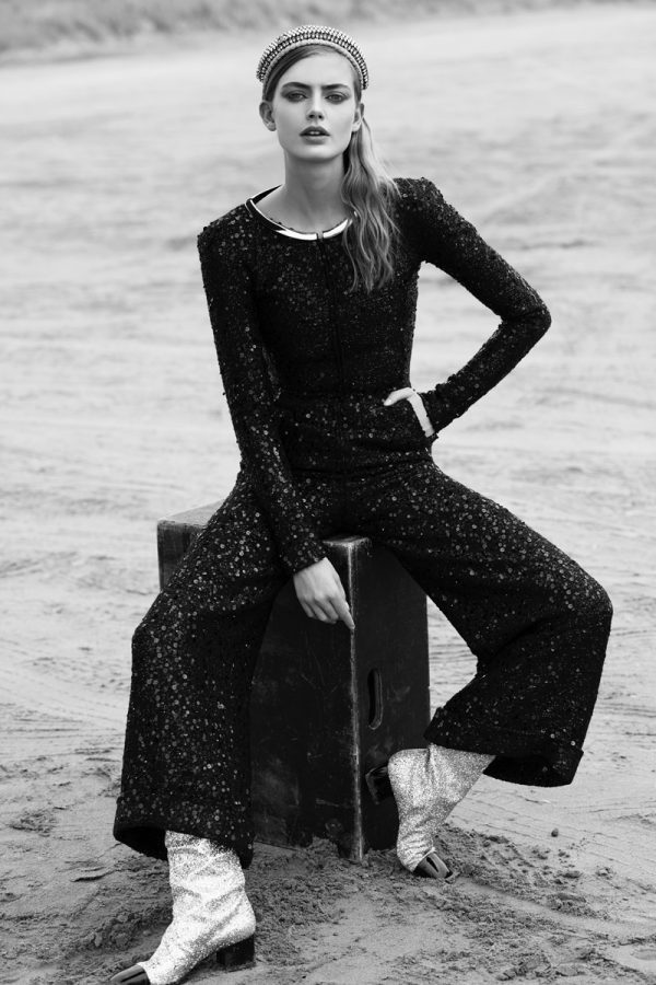 Hanna Verhees | Beach Retro Fashion Editorial | Harper’s Bazaar Mexico ...