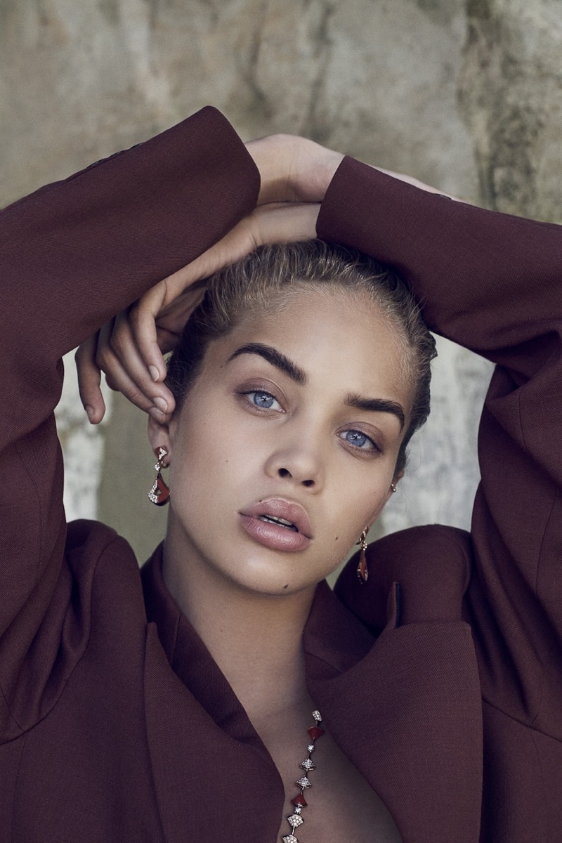 Jasmine Sanders  Minimal Fashion Editorial  L'Officiel 