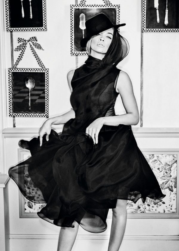 Jasmine Sanders | Pretty Dresses Fashion Editorial | Vogue Arabia