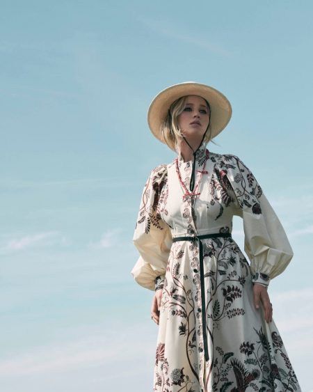 Jennifer Lawrence Takes to the Sky in Dior's Resort Styles Jennifer Lawrence poses in Dior's resort 2018 collection