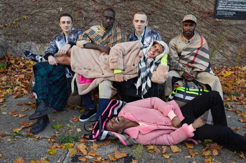 Model Adwoa Aboah poses with her cousins in Burberry #JuergenXAdwoa campaign