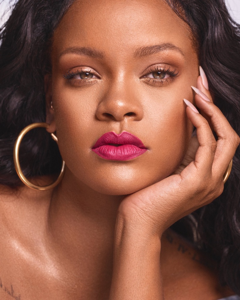 Singer Rihanna wears Fenty Beauty Mattemoiselle lipstick in Candy Venom