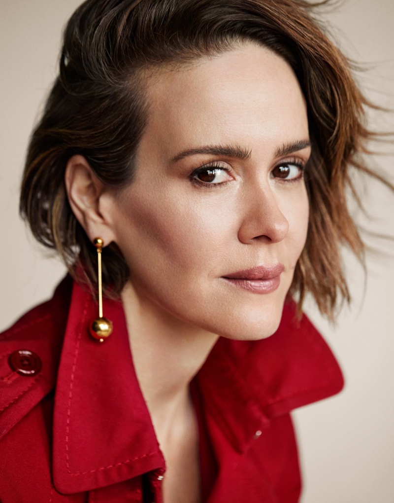 Ready for her closeup, Sarah Paulson poses in Marc Jacobs coat with Sophie Buhal earrings