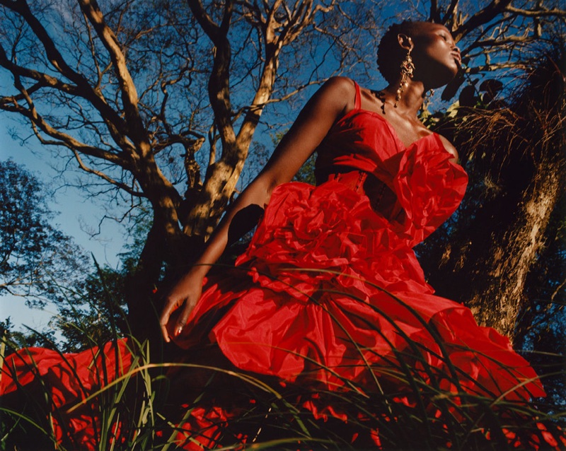 Alexander McQueen taps Shanelle Nyasiase for spring-summer 2018 campaign