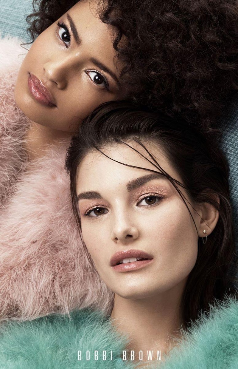 Malaika Firth abd Ophelie Guillermand shine in Bobbi Browns Cosmetics' spring-summer 2018 campaign