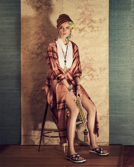 Steven Meisel Captures Elegant Portraits for Zara's Spring 2018 Campaign Steven Meisel Captures Elegant Portraits for Zara's Spring 2018 Campaign