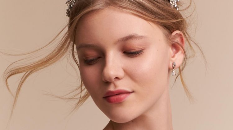 8 Ways to Take Your Bridal Hairstyle to the Next Level