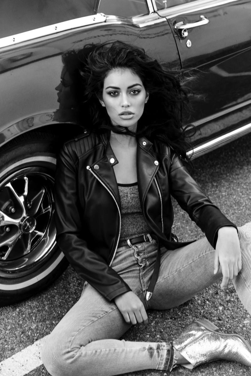 Cindy Kimberly Sizzles in Guess Jeans for ELLE Spain
