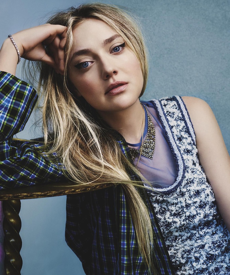 Ready for her closeup, Dakota Fanning wears tousled hairstyle