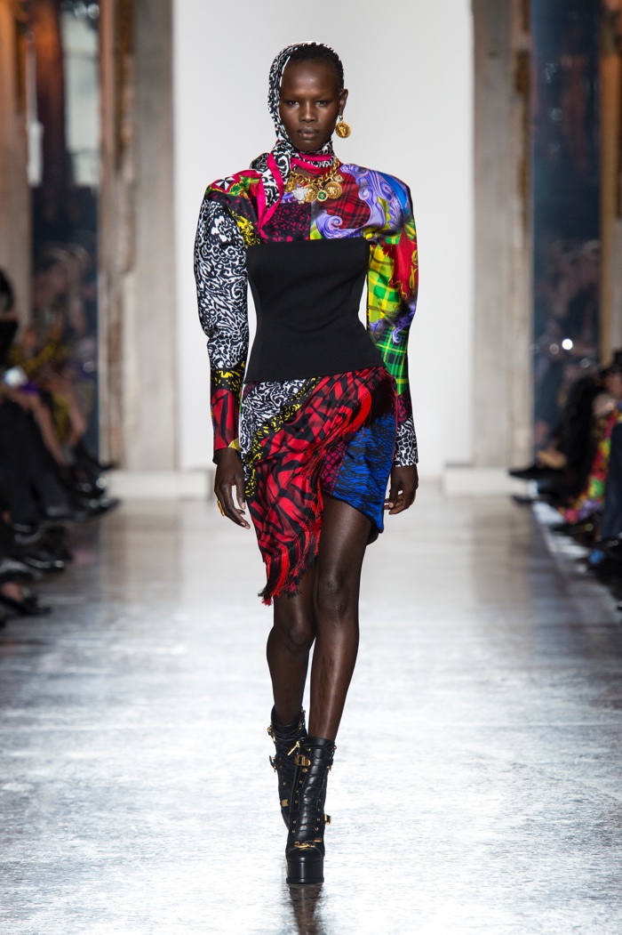 versace runway outfits