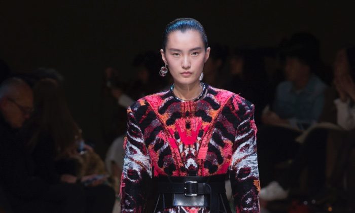 Alexander McQueen Highlights Natural Motifs for Fall 2018