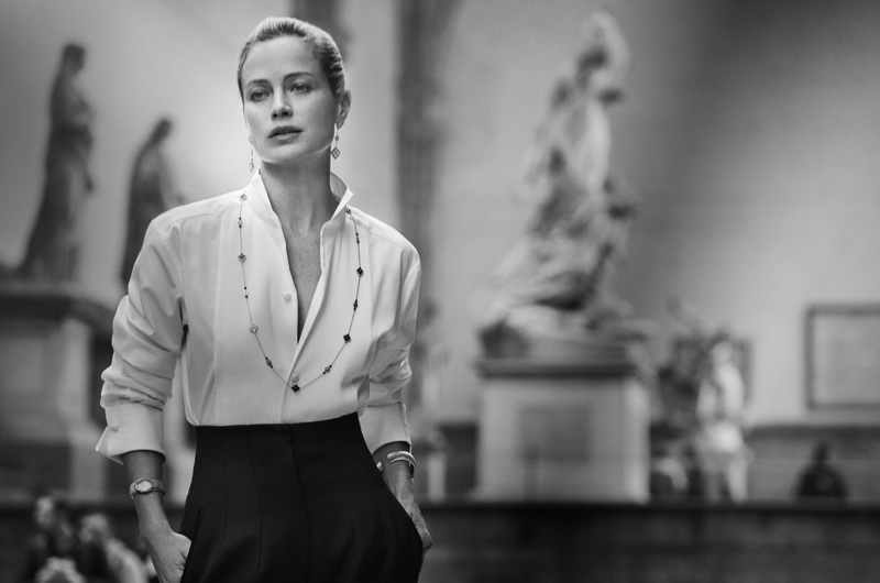 An image from Buccellati's spring 2018 advertising campaign with Carolyn Murphy
