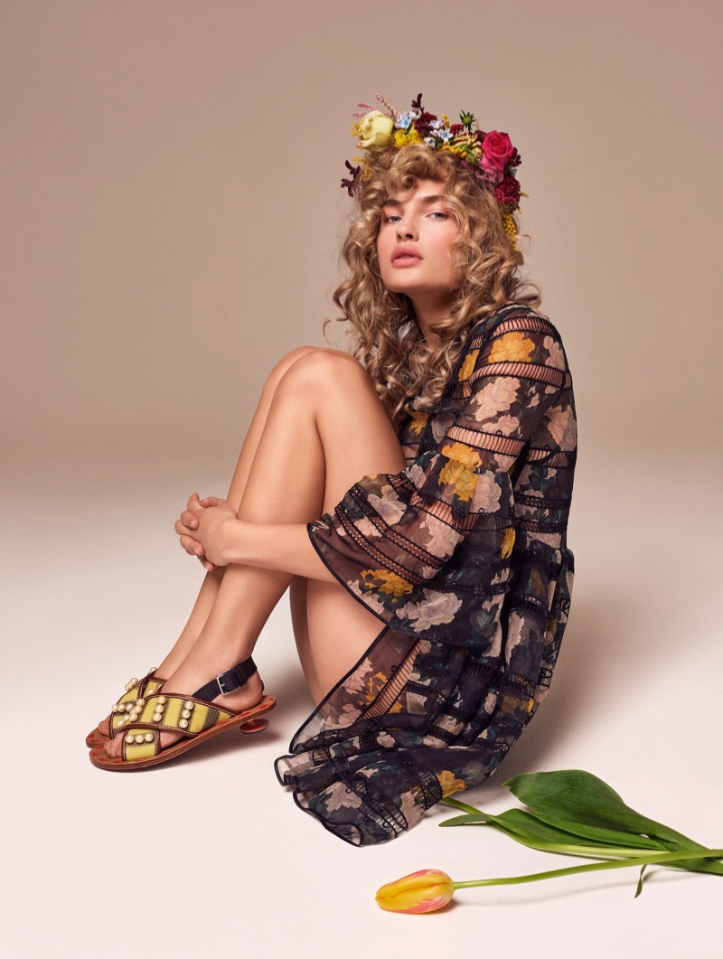 Isabel Scholten Has Flower Power for InStyle Germany