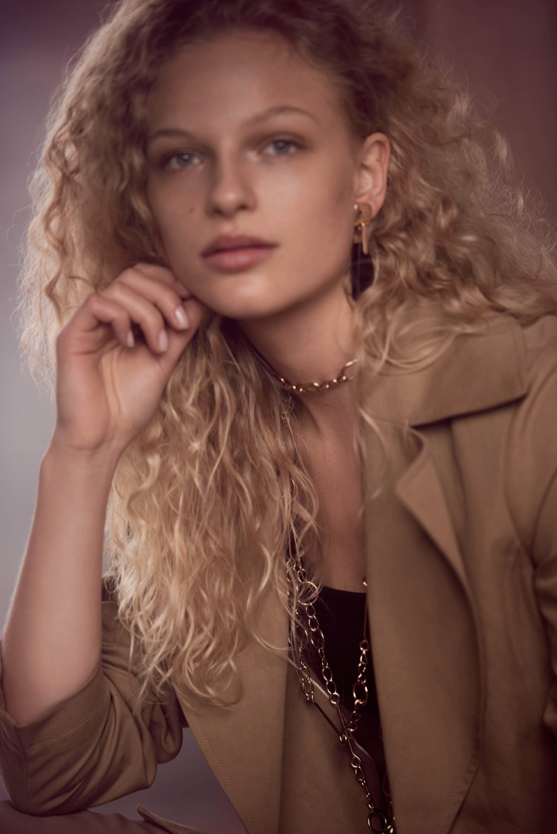 Model Frederikke Sofie gets her closeup in Massimo Dutti 'Les Voyageurs' lookbook