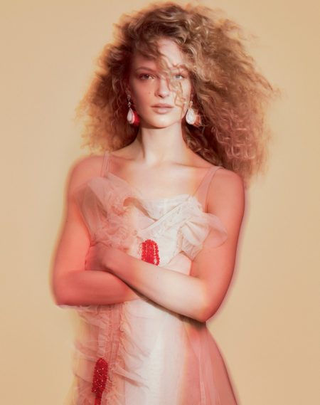 Frederikke Sofie Looks Pretty in Pastels for Vogue Russia Frederikke Sofie Looks Pretty in Pastels for Vogue Russia