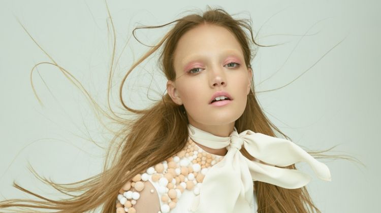Exclusive: Jessica Whitlow by David Benoliel in ‘Walking On Air’