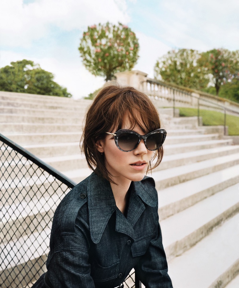 Freja Beha Erichsen models sunglasses in Longchamp's spring-summer 2018 campaig