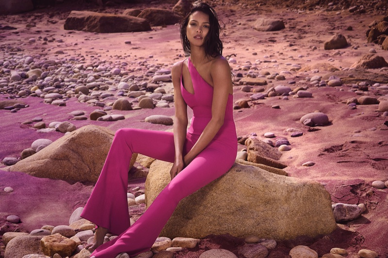 Lais Ribeiro wears pink jumpsuit in Cushnie et Ochs pre-fall 2018 campaign