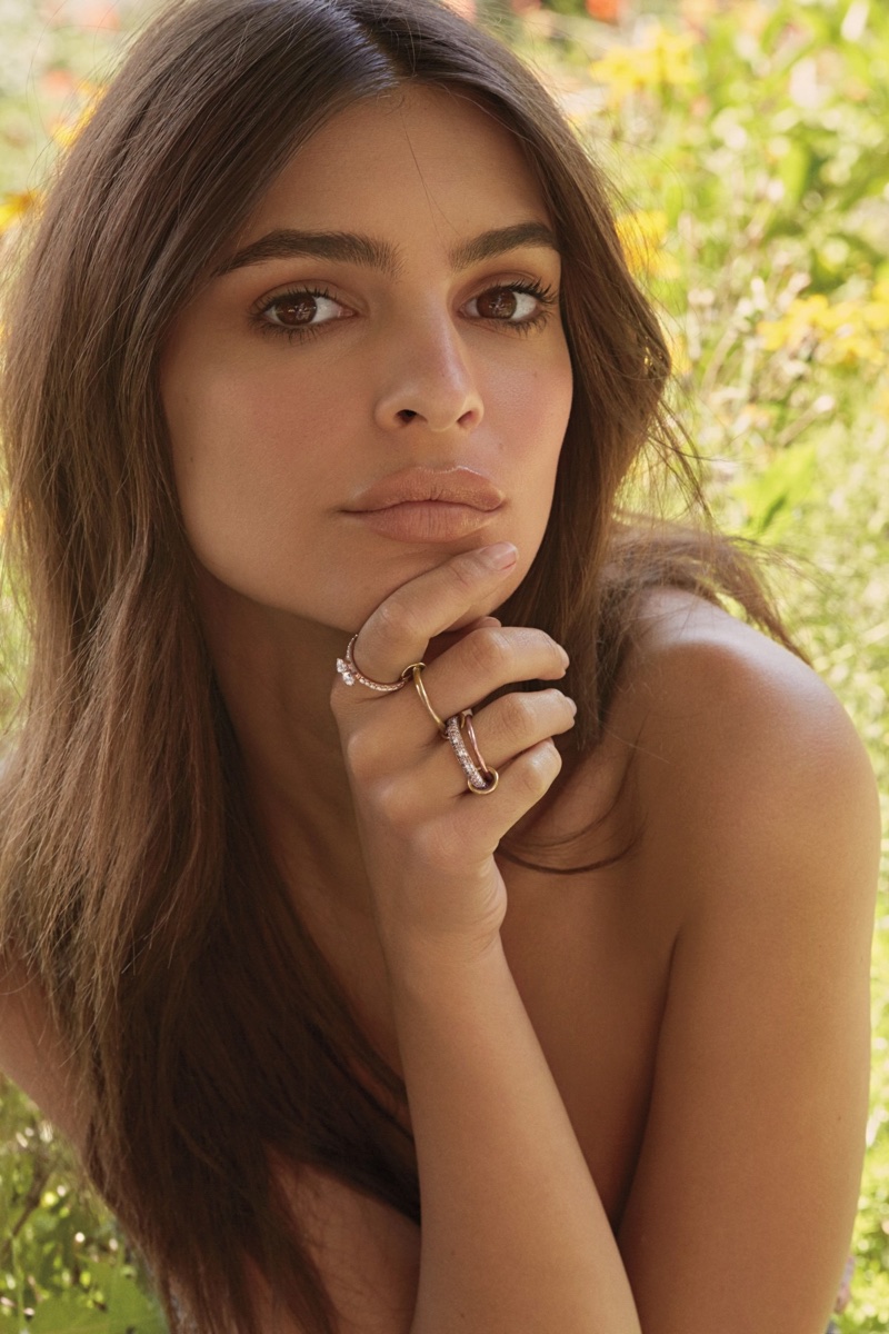 Emily Ratajkowski designs jewelry with Spinelli Kilcollin