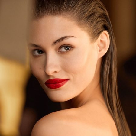 Grace Elizabeth Named Estee Lauder's New Spokesmodel Grace Elizabeth is the new Estee Lauder spokesmodel