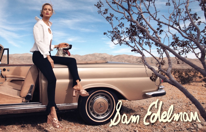 Carolyn Murphy poses in Palm Springs for Sam Edelman's spring-summer 2018 campaign