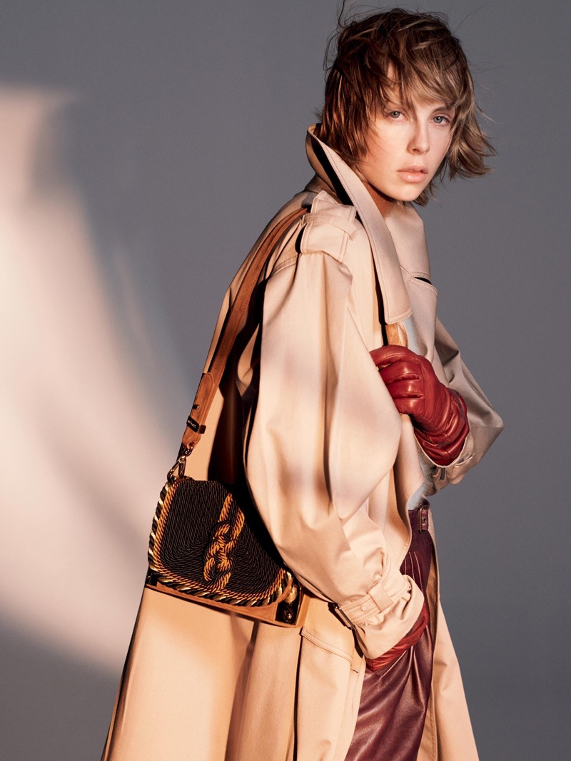 Edie Campbell layers up in Alberta Ferretti's fall-winter 2018 campaign