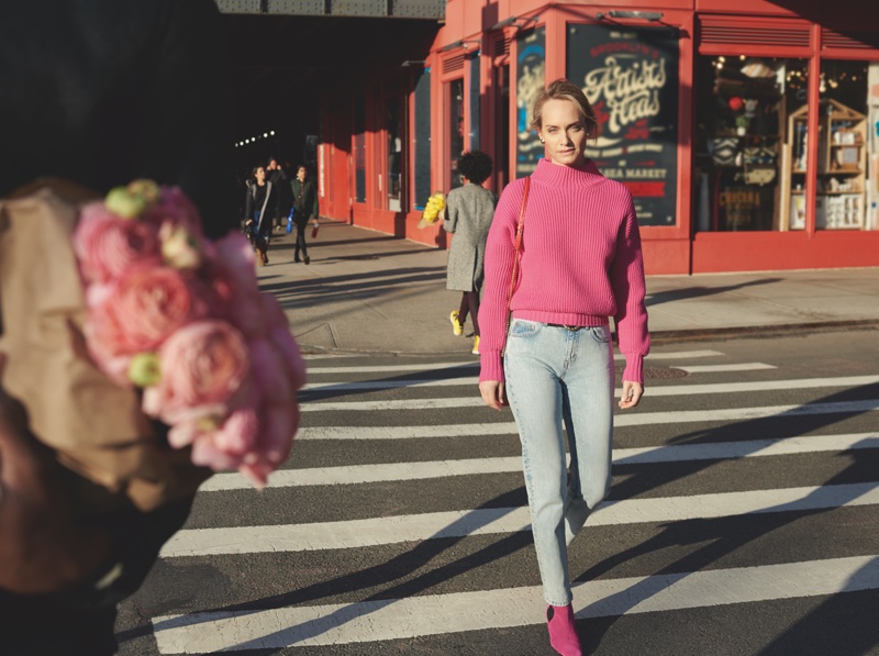 Escada taps Amber Valletta for fall-winter 2018 campaign