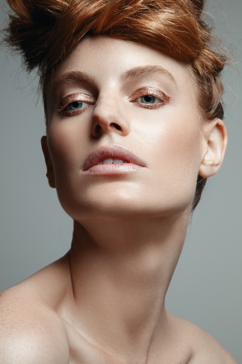 Jeff Tse captures Georgie Wass in a natural makeup look